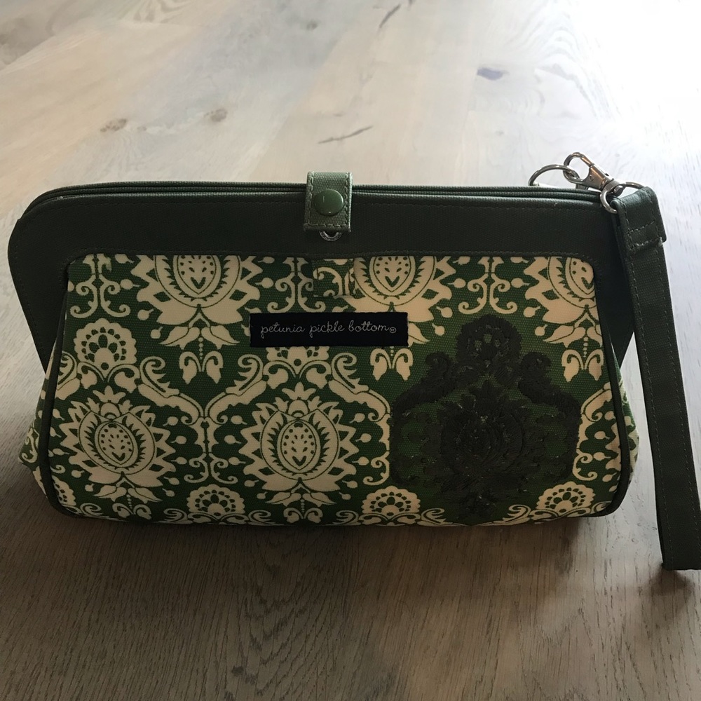 EUC petunia Pickle bottom Cross Town Clutch